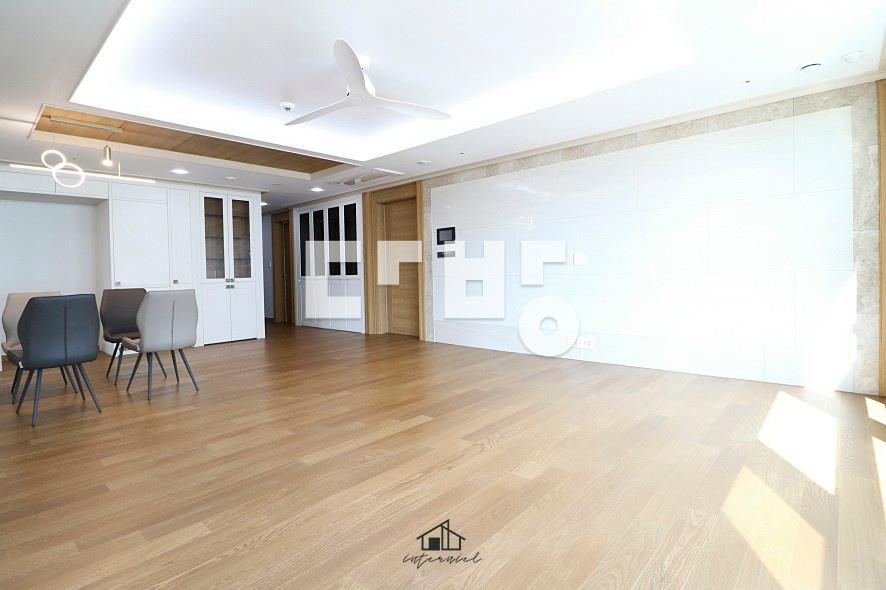 Sejong, 보람동, 호려울7단지세종대방디엠시티(주상복합)