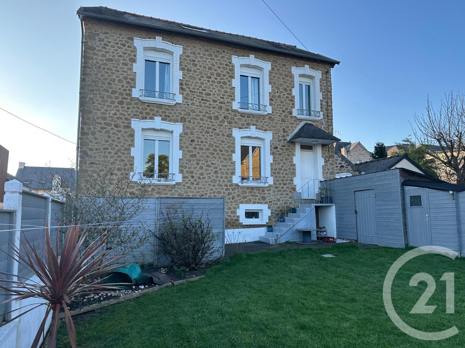 Fougères 35300, Paron - Orières - Ecartelée - Bonabry