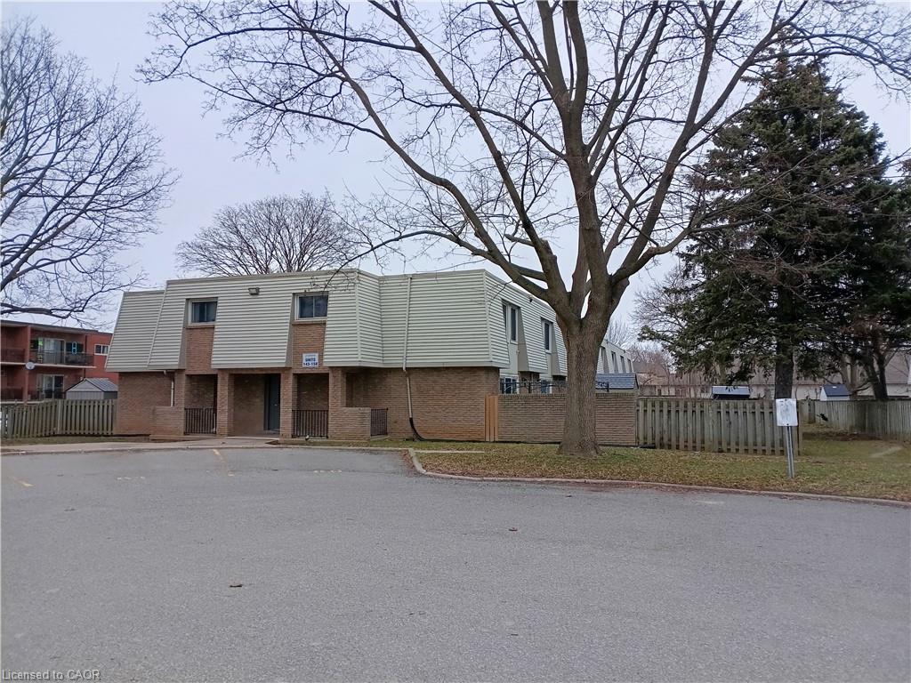 156-17 Old Pine Trail, St. Catharines, ON