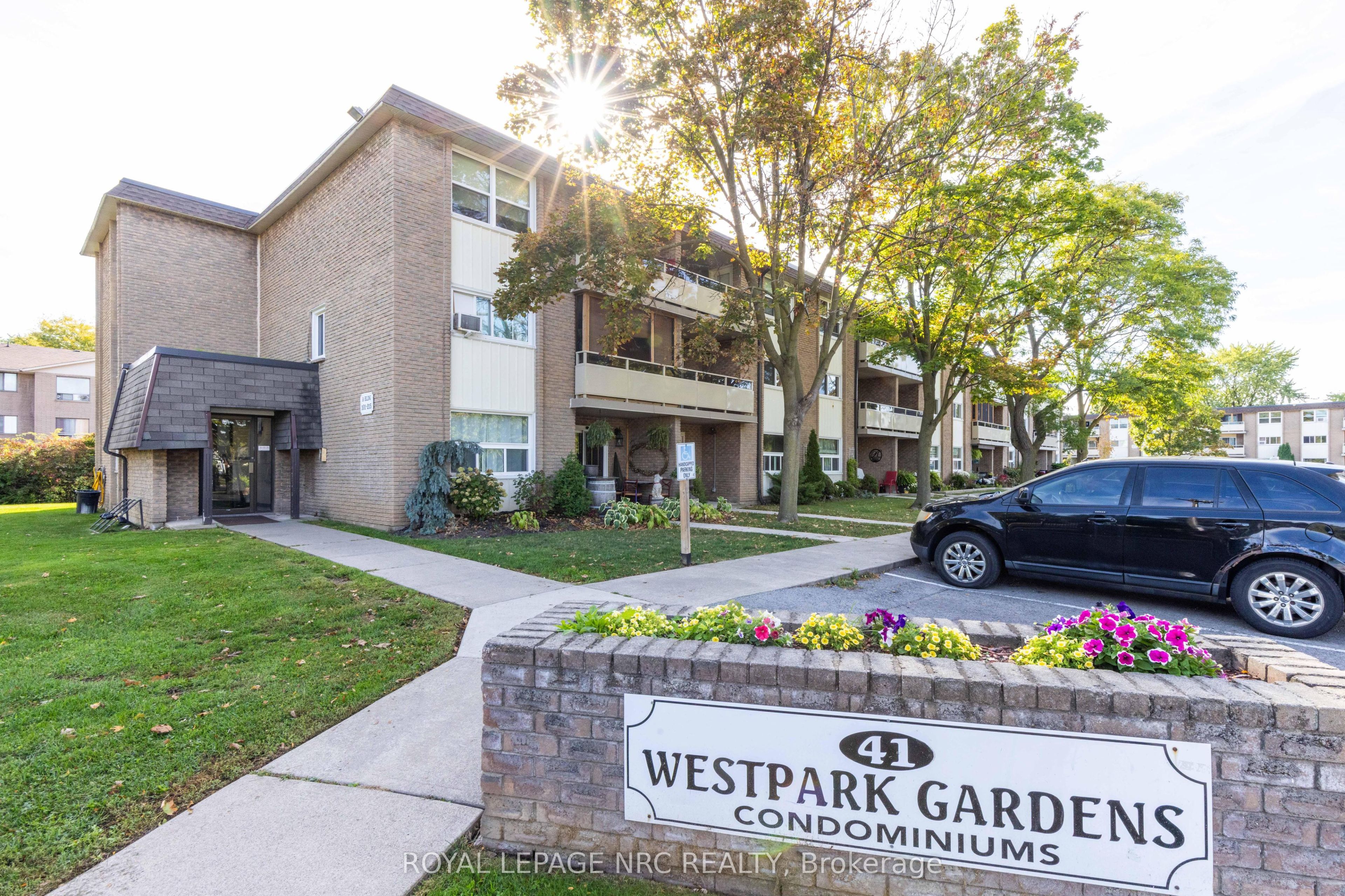 207-41 Rykert Street, St. Catharines, ON