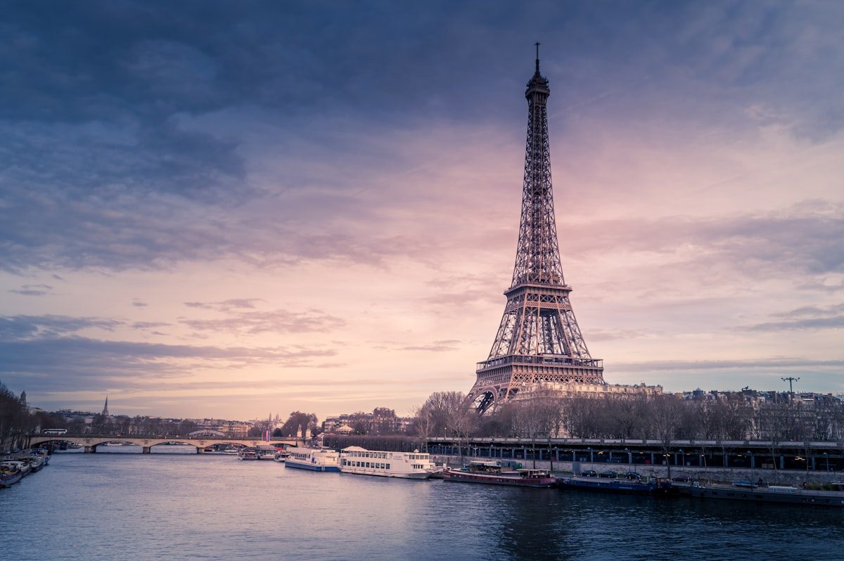Cost of Living in France vs. USA (2026) — Real Side-by-Side Numbers