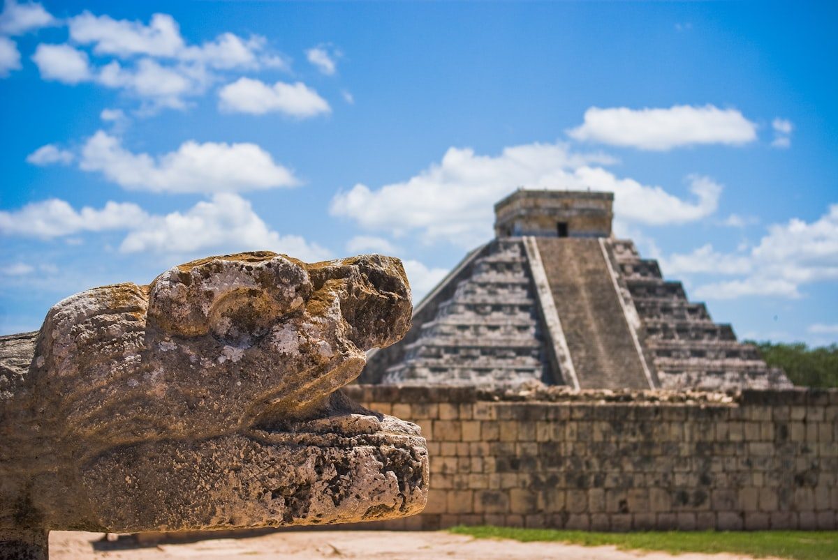 The Complete Guide to Moving to Mexico as an American